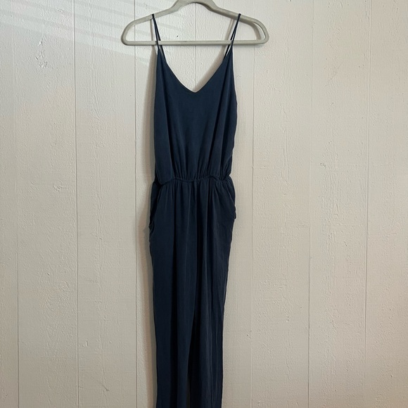Luca + Grae Mod Ref jumpsuit in navy blue with pockets - Picture 2 of 4